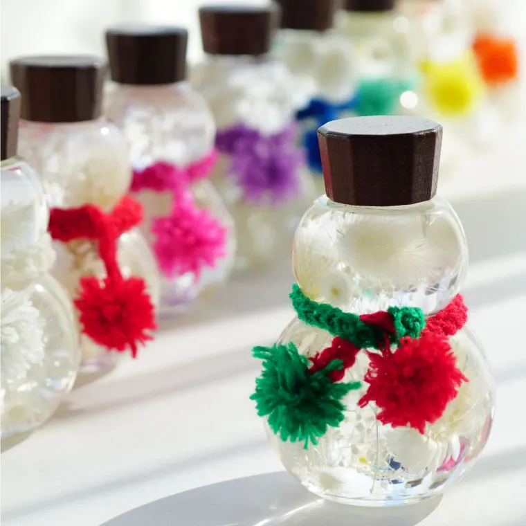 スノーマン Snow Man ハーバリウム』｜横浜花まりか フラワーギフト店