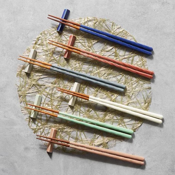 名入れ 桐箱入り KURABI 夫婦箸&箸置きセット 雑貨｜横浜花まりか